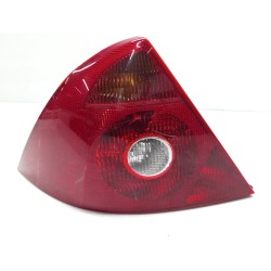 Left central rear light Ford Mondeo III Sedán (B4Y) | Becerril Scrap Yard