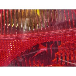 المصباح الخلفي المركزي الأيسر Ford Mondeo III Sedán (B4Y) | Desguace Becerril