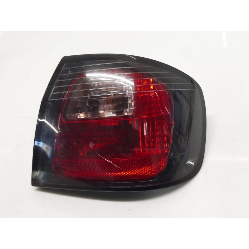 Fanale posteriore centrale destro Nissan Primera hatchback (P11) | Desguace Becerril