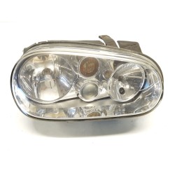 Farol de neblina traseiro direito Volkswagen Golf IV (1J1) | Desguace Becerril