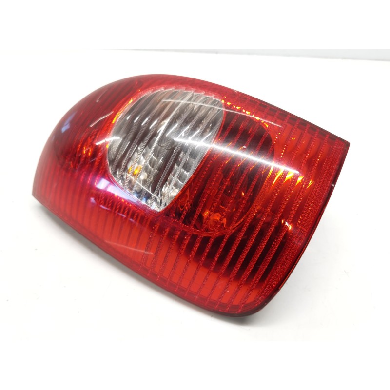 Left central rear light CITROEN Xsara picasso (N68) | Becerril Scrap Yard