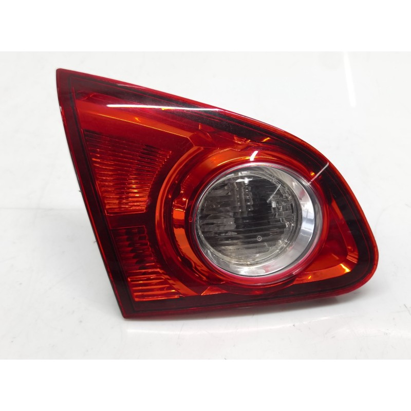 Left central rear light Nissan Qashqai I (J10, NJ10) | Becerril Scrap Yard