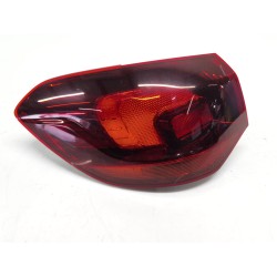 Left central rear light Opel Astra j sports tourer (P10) | Becerril Scrap Yard