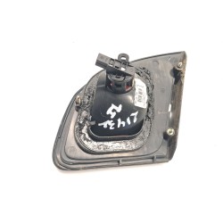 Left central rear light Nissan Primera hatchback (P11) | Becerril Scrap Yard