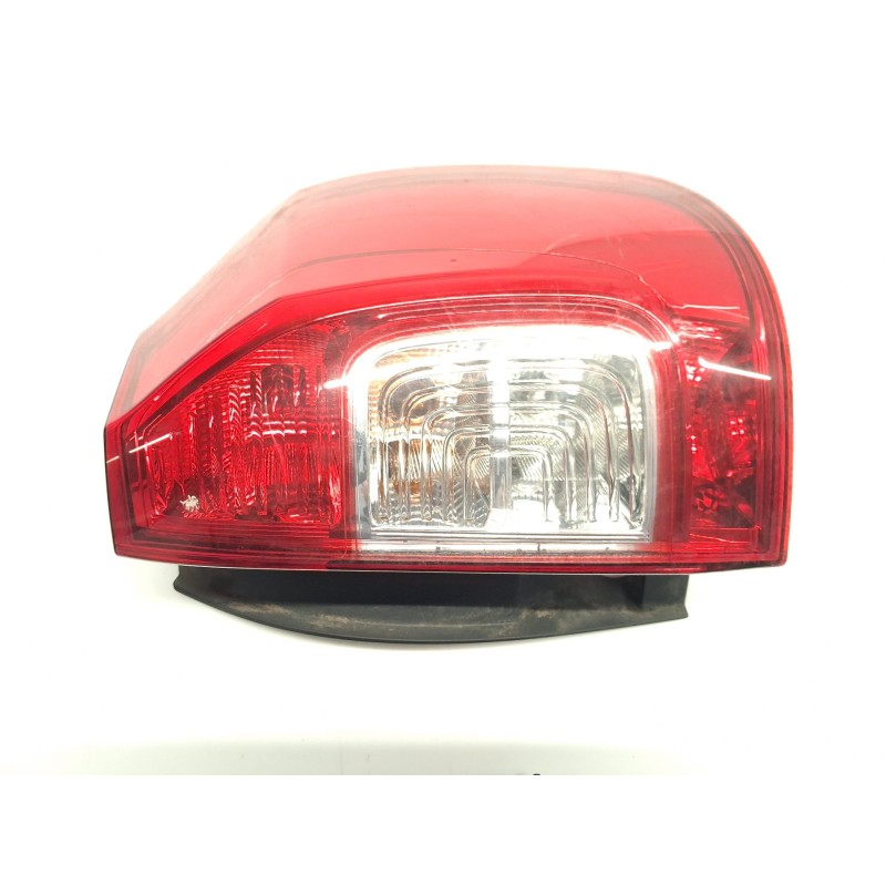 Right central rear light Dacia Logan MCV II | Becerril Scrap Yard