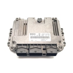 Recambio de centralita motor uce para renault megane ii station wagon (km0/1_) 1.9 dci referencia OEM IAM 8200601334  0281013366