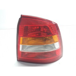 Right central rear light Opel Astra g hatchback (T98) | Becerril Scrap Yard