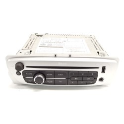 Audio system / CD radio Renault Megane III hatchback (BZ0/1_, B3_) | Becerril Scrap Yard