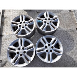 Recambio de juego llantas para kia cee´d hatchback (ed) 1.6 crdi 115 referencia OEM IAM 7 X 17 ET 56  