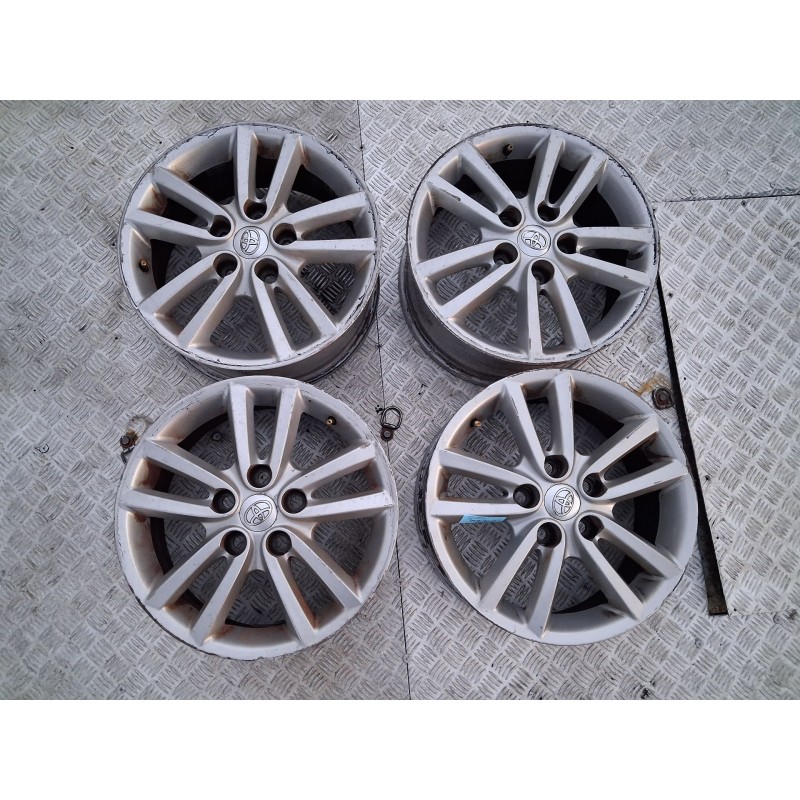 Recambio de juego llantas para toyota auris (_e15_) 2.0 d-4d (ade150_) referencia OEM IAM 42611YY250  6.5 X 16 ET 45