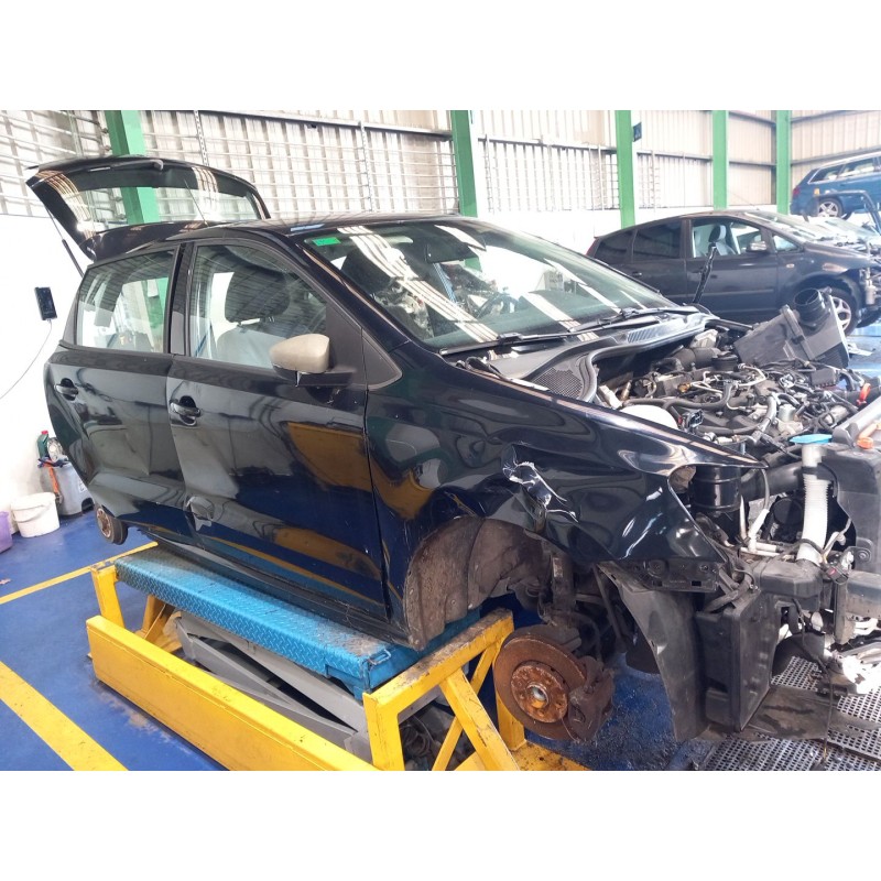 volkswagen polo v (6r1, 6c1) del año 2011