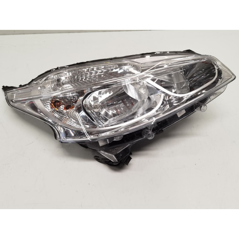 Recambio de faro derecho para peugeot 208 i (ca_, cc_) 1.0 referencia OEM IAM L900305561  