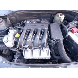 تفكيك Renault clio II (BB_, CB_) 1.4 16V (B/CB0P, BB13) Gasolina من عام 2003 بمحرك K4J 710,K4J 711,K4J 712,K4J 713,K4J 715