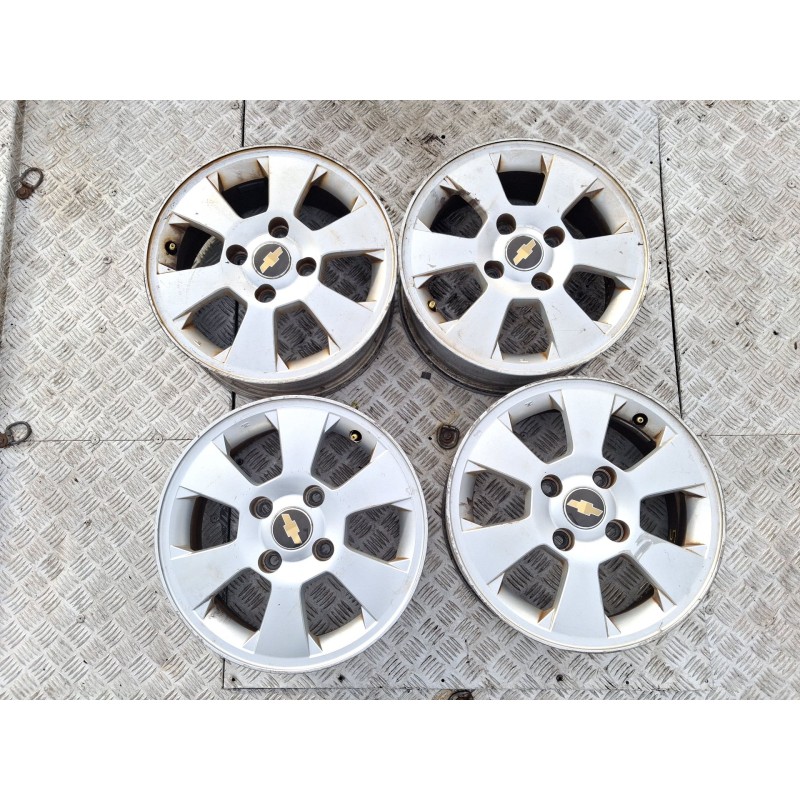 Set of wheels Chevrolet Lacetti (J200) | Becerril Scrap Yard