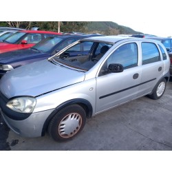 تفكيك Opel corsa C (X01) 1.2 (F08, F68) Gasolina من عام 2001 بمحرك Z 12 XE