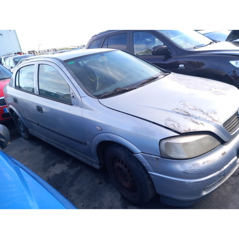 Détail des pièces pour Opel astra g hatchback (T98) 1.6 (F08, F48) Gasolina de l'année 2002 avec le moteur Z 16 SE