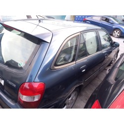 mazda 323 f vi hatchback (bj) del año 2001