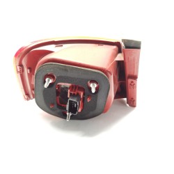 Feu arrière central droit Volkswagen Passat B6 (3C2) | Desguace Becerril