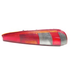 Rücklicht Mitte rechts Ford Fiesta V (JH_, JD_) | Desguace Becerril