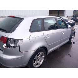 تفكيك Audi A3 sportback (8PA) 2.0 TFSI Gasolina من عام 2005 بمحرك AXX,BWA,CAWB,CBFA,CCZA