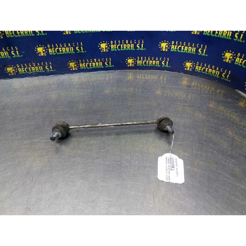 Recambio de tirante delantero derecho para mercedes clase a (w169) a 160 cdi (169.006) referencia OEM IAM Recambio de tirante delantero derecho para mercedes clase a (w169) a 160 cdi (169.006) referencia OEM IAM