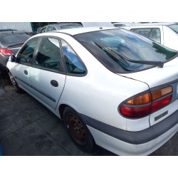 renault laguna i (b56_, 556_) del año 2000