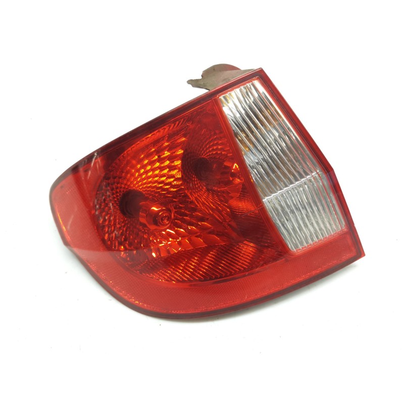 Recambio de piloto trasero izquierdo para hyundai getz (tb) 1.4 i referencia OEM IAM   