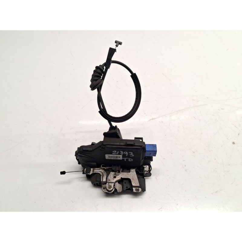 Recambio de cerradura puerta trasera derecha para skoda octavia ii (1z3) 1.9 tdi referencia OEM IAM 7L0839016D  