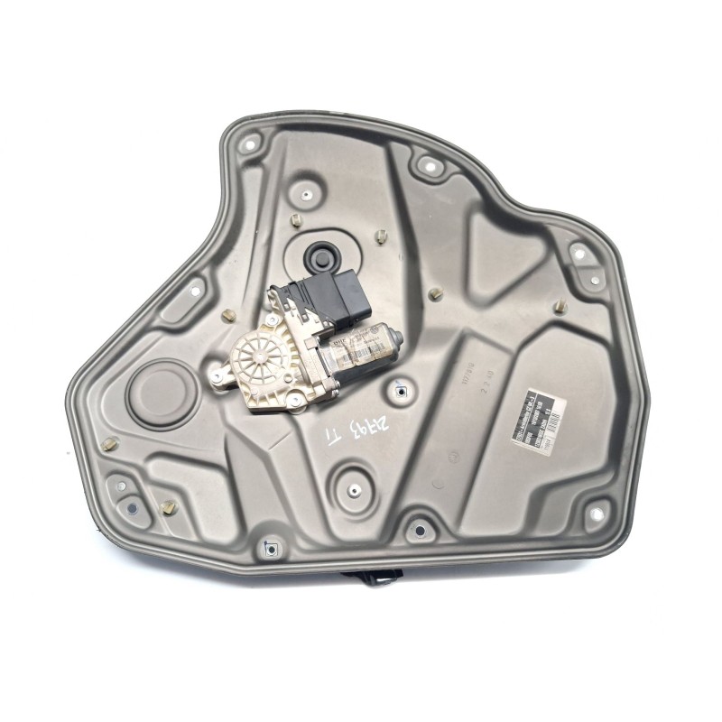 صفيف نافذة الزجاج الأمامي الخلفي الأيسر Skoda Octavia II (1Z3) | Desguace Becerril