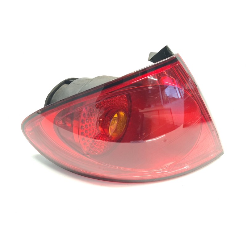 Left central rear light Seat Toledo III (5P2) | Becerril Scrap Yard