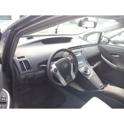 toyota prius (_w3_) del año 2011