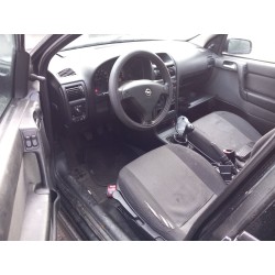 Parts breakdown for Opel astra g hatchback (T98) 1.6 (F08, F48) Petrol of the year 2003 with engine Z 16 SE