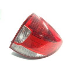 Feu arrière droit kia rio I hatchback (DC)
