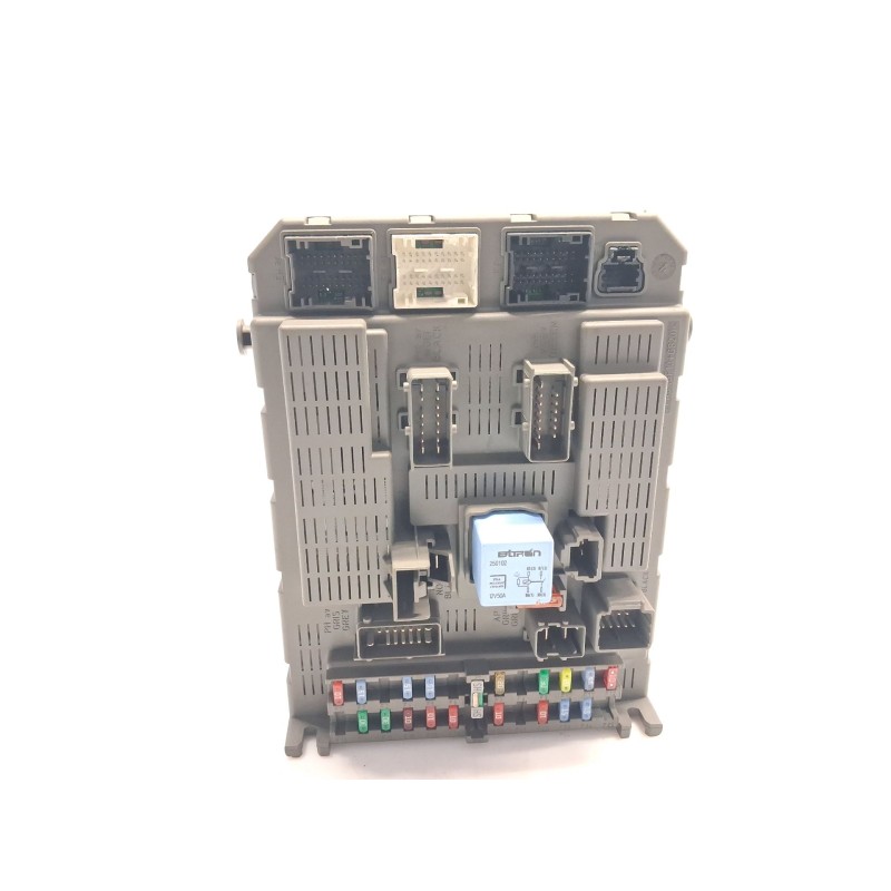 Pièce BSI (Built-in Systems Interface) CITROEN C8 (EA_, EB_) | Desguace Becerril