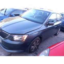 تفكيك Skoda fabia III (NJ3) 1.0 Gasolina من عام 2015 بمحرك CHY