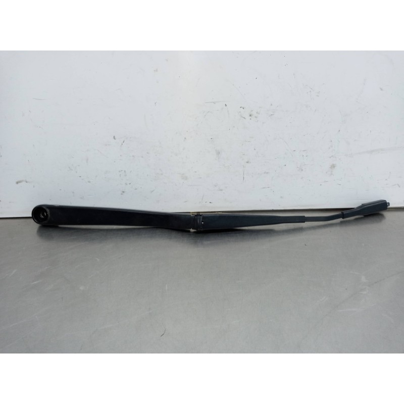 Recambio de brazo limpia delantero izquierdo para nissan juke (f15) acenta referencia OEM IAM Recambio de brazo limpia delantero izquierdo para nissan juke (f15) acenta referencia OEM IAM