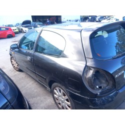 nissan almera ii hatchback (n16) del año 2004