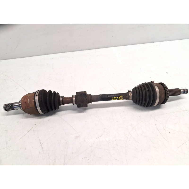 Left front axle KIA Cee'D (jd) | Becerril Scrap Yard