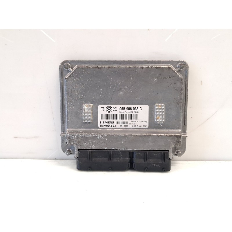 Motorsteuergerät ECU Volkswagen Passat berlina (3B3) | Desguace Becerril