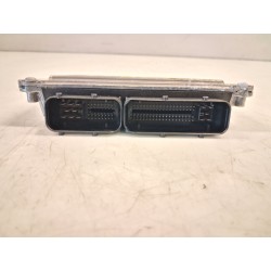 Motorsteuergerät ECU Volkswagen Passat berlina (3B3) | Desguace Becerril