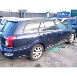 toyota avensis station wagon (_t25_) del año 2006