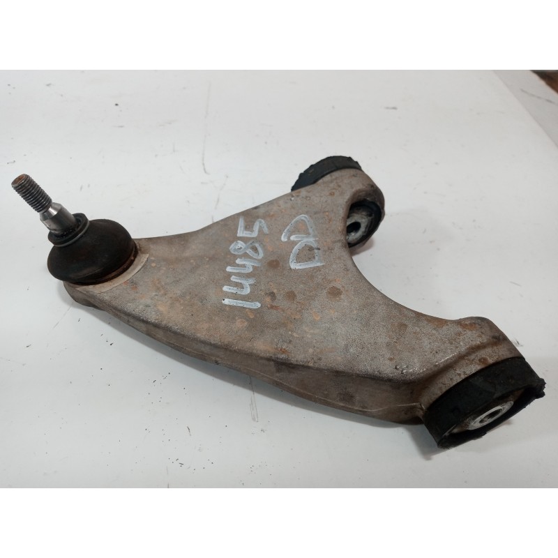 Recambio de brazo suspension superior delantero derecho para alfa romeo 147 (190) 1.9 jtd distinctive referencia OEM IAM Recambio de brazo suspension superior delantero derecho para alfa romeo 147 (190) 1.9 jtd distinctive referencia OEM IAM