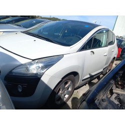 تفكيك Peugeot 3008 I monospace (0U_) 1.6 HDi Diesel من عام 2010 بمحرك 9HR (DV6C)
