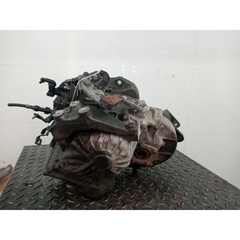 Gearbox Chevrolet Cruze hatchback (J305) | Becerril Scrap Yard