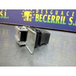 Recambio de mando elevalunas delantero derecho para audi a6 berlina (4b2) 2.5 tdi quattro referencia OEM IAM   