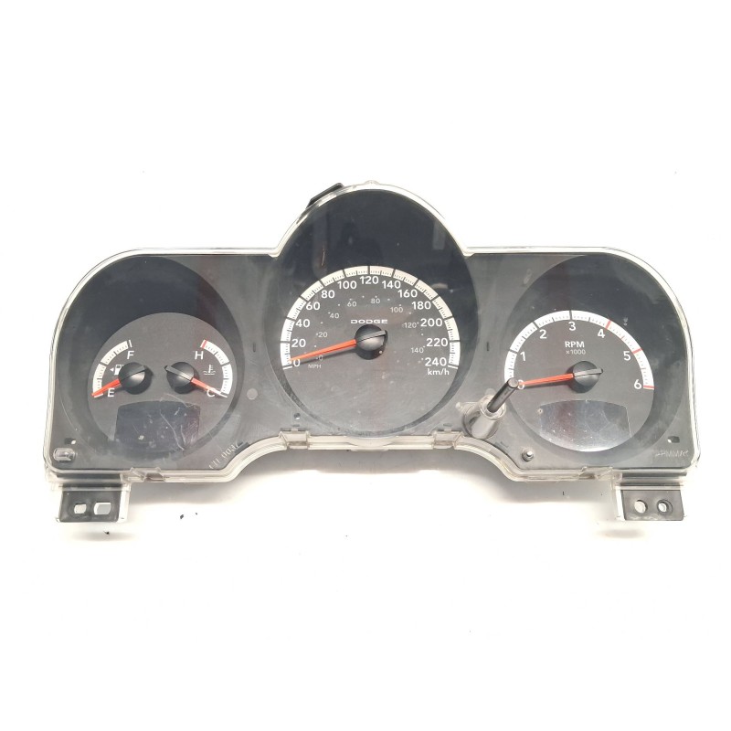 لوحة العدادات Dodge Nitro | Desguace Becerril