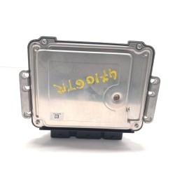 Engine control unit (ECU) Volvo V50 (545) | Becerril Scrap Yard