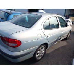 Parts breakdown for Renault megane III hatchback (BZ0/1_, B3_) 1.6 16V (BZ0H) Petrol of the year 2013 with engine K4M 848