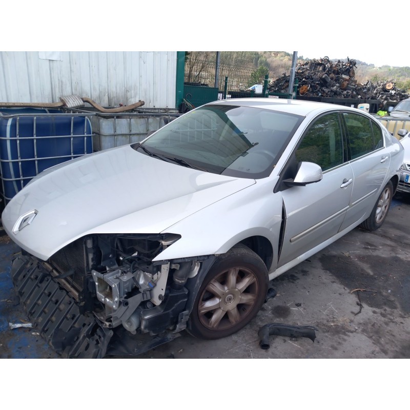 Détail des pièces pour Renault laguna III (BT0/1) 2.0 dCi (BT01, BT08, BT09, BT0E, BT0K, BT12, BT1C, BT1D,... Diesel de l'année 2010 avec le moteur M9R 742,M9R 744,M9R 746,M9R 748,M9R 754,M9R 802,M9R 805,M9R 808,M9R 814,M9R 845,M9R 854,M9R 858