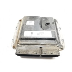 وحدة التحكم المحرك (uce) opel astra h (A04) oem 55571776